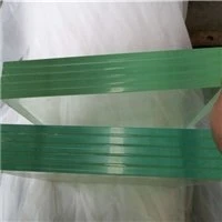 Ultra qalin laminatlangan shisha
